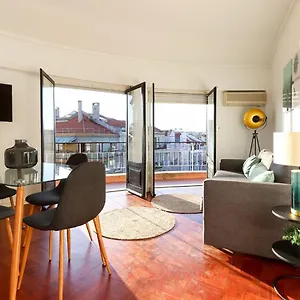 Marques Balcony By Homing Apartment Lisbon